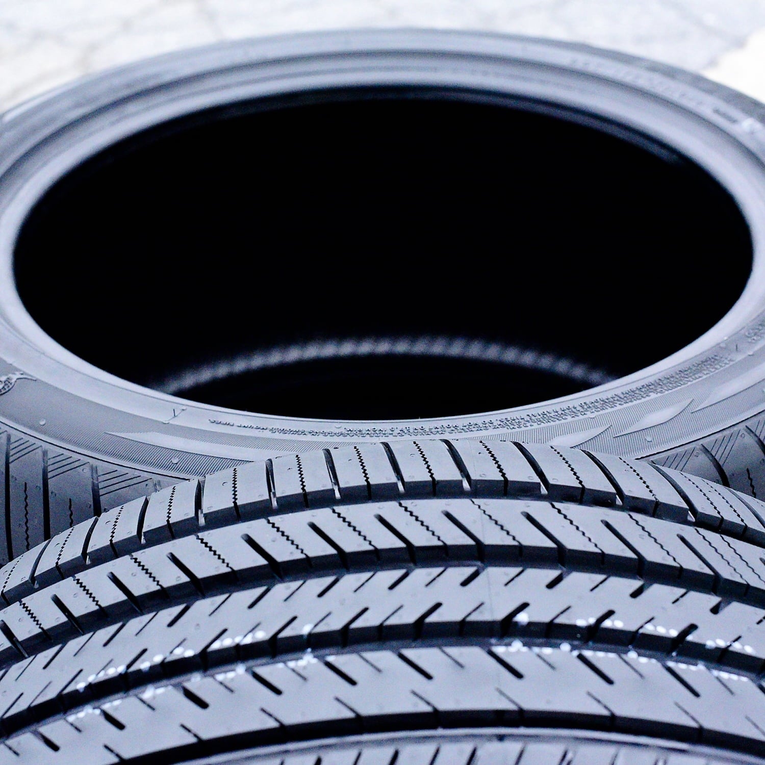Set of 4 (FOUR) Atlas Force UHP 245/55R19 103V A/S Performance Tires Fits: 2014-18 Toyota Highlander Hybrid XLE, 2019 Toyota Highlander Hybrid Limited Platinum